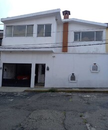 CASA CUARTA CALLE CAJAMARCA